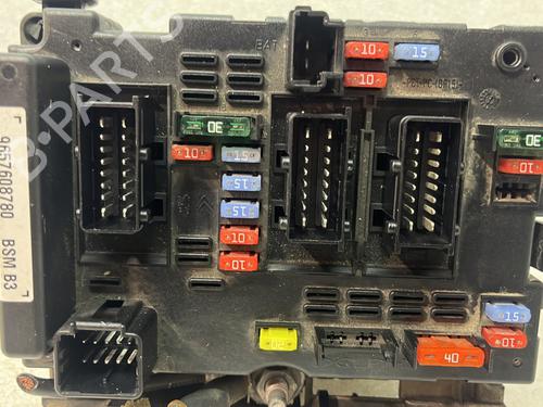 Fuse box PEUGEOT 206+ (2L_, 2M_) 1.4 HDi eco 70 | BP32241296E1 