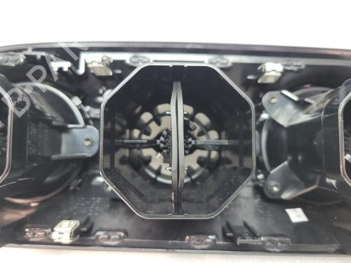 Luftventil MERCEDES-BENZ A-CLASS Saloon (V177) A 180 d (177.103) (116 hp) 32241286