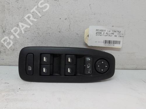 Used Left front window switch Left front window switch PEUGEOT 2008 I (CU_) 1.2 THP 110 / PureTech 110 (110 hp) 20384335 20384335