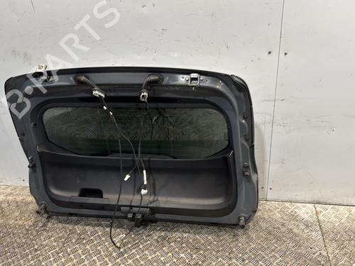 Used Tailgate Tailgate RENAULT CLIO V (B7_) 1.0 SCe 75 (B7M5) (72 hp) 33917101 33917101
