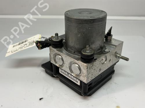 Used ABS pump ABS pump PEUGEOT 5008 (0U_, 0E_) 1.6 HDi (112 hp) 33917062 33917062