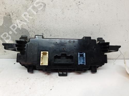 Used Climate control Climate control RENAULT TWINGO II (CN0_) 1.5 dCi 90 (86 hp) 20384339 20384339