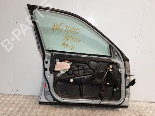Left front door BMW 5 (E39) 528 i | BP20381821C2 