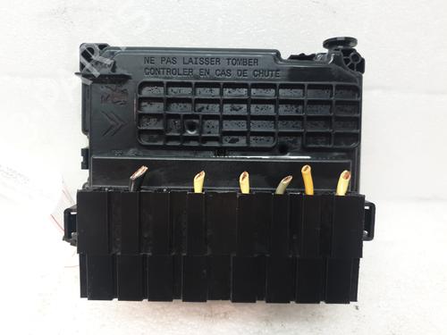 Used Fuse box TOYOTA YARIS (_P1_) 1.4 D-4D (NLP10_, NLP10R) (75 hp) 31376250