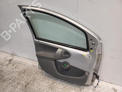 Used Left front door Left front door 37656721 37656721