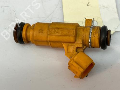 Used Injector Injector PEUGEOT 206+ (2L_, 2M_) 1.1 (60 hp) 34356911 34356911
