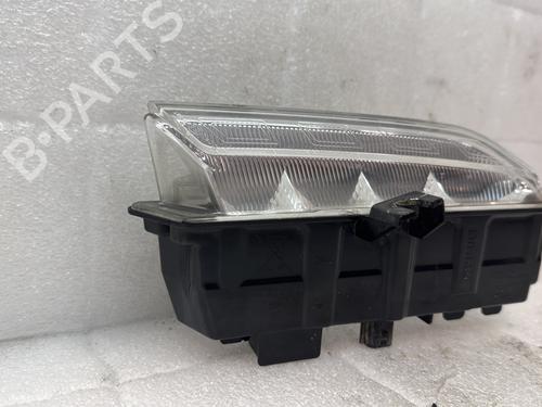 Used Right daytime light Right daytime light RENAULT CLIO IV (BH_) [2012-2021] 33308773 33308773