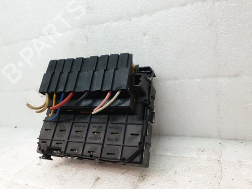 Fuse box PEUGEOT 206 Hatchback (2A/C) 2.0 HDI 90 | BP25268218E1 