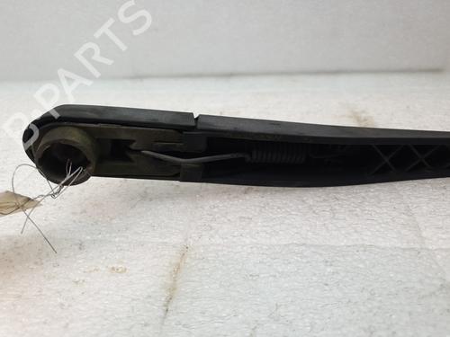 Used Rear windshield wiper arm Rear windshield wiper arm 20483947 20483947