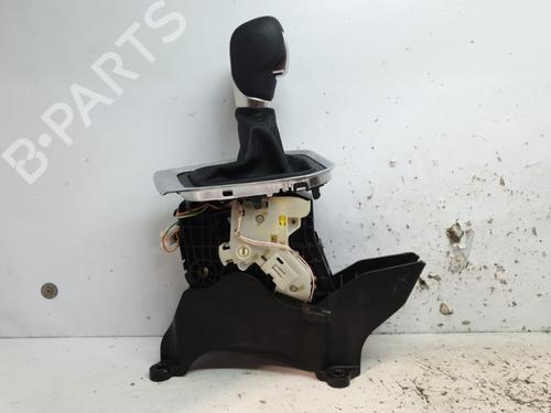 Gear lever RENAULT CLIO V (B7_) 1.0 TCe 90 (B7MT) | BP21973727M90 