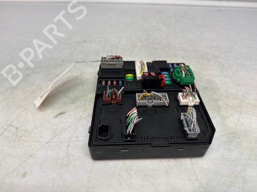 Fuse box RENAULT MEGANE IV Hatchback (B9A/M/N_) 1.2 TCe 130 (B9MR) | BP40051417E1 - Image 2