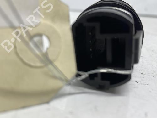 Used Switch Switch RENAULT CLIO III (BR0/1, CR0/1) 1.5 dCi (88 hp) 20379362 20379362
