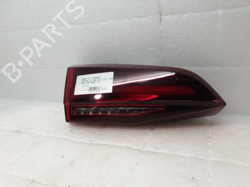 left-tailgate-light-bmw-2-active-tourer-u06-2021-32044990 main image