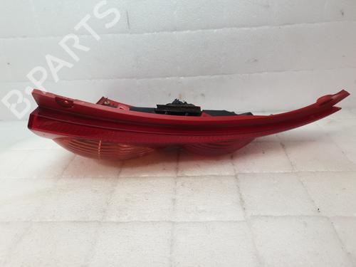 Used Right taillight Right taillight 25447533 25447533