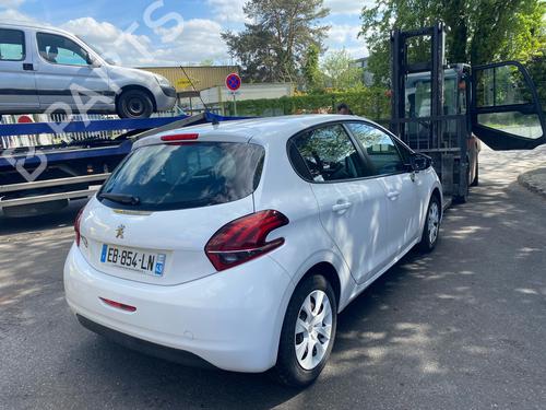 Brugte PEUGEOT 208 I (CA_, CC_) 1.0 VTi 4684936