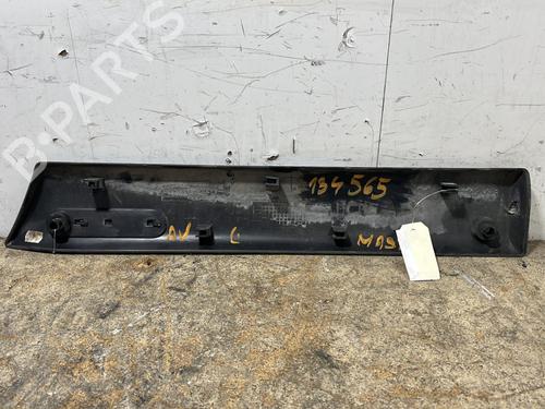 Door moulding trim RENAULT MASTER II Van (FD) 2.5 dCi 120 | BP20379057C150 