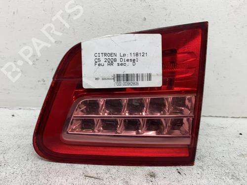 Used Right tailgate light Right tailgate light CITROËN C5 III (RD_) 1.6 HDi 110 (RD9HZC) (109 hp) 20373837 20373837