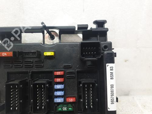 Fuse box PEUGEOT 308 CC (4B_) 2.0 HDi | BP30725906E1