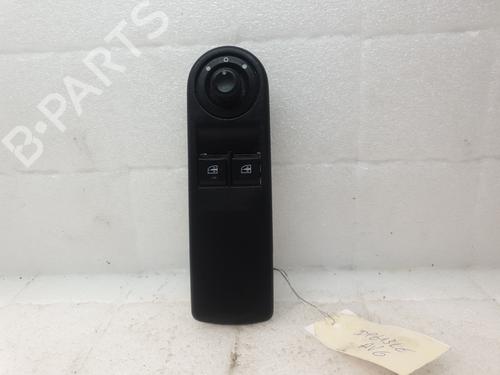 Used Left front window switch RENAULT CLIO IV (BH_) 1.5 dCi 75 (75 hp) 23781575