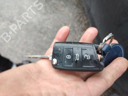 Used Parts VW POLO VI (AW1, BZ1, AE1) 1.0 TSI 4748678
