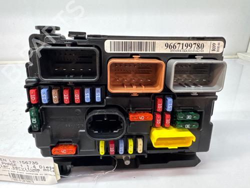 Used Fuse box Fuse box 36903091 36903091