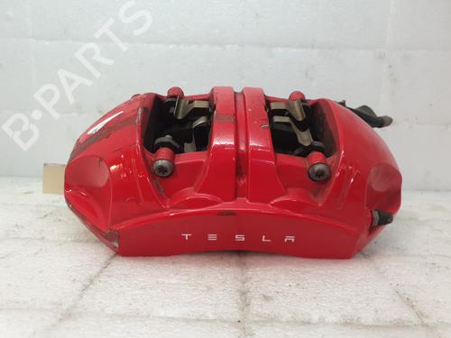 Høyre bremsekaliper foran TESLA MODEL Y (5YJY) Long Range All-wheel Drive (514 hp) 32412204