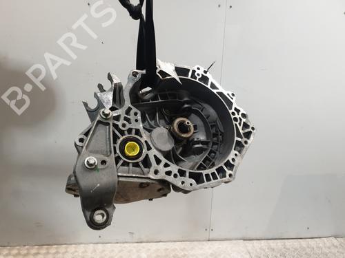 Used Gearbox OPEL CORSA E (X15) 1.3 CDTI (08, 68) (75 hp) 30061136