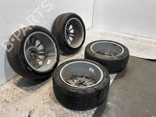 Used Wheel set Wheel set LAND ROVER RANGE ROVER III (L322) 3.6 D 4x4 (272 hp) 36763319 36763319