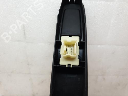 Right front window switch RENAULT CLIO IV (BH_) 1.2 16V | BP25907983I26 