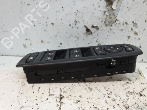 Used Left front window switch RENAULT MEGANE III Hatchback (BZ0/1_, B3_) 1.4 TCe (BZ0F, BZ1V) (131 hp) 21973745
