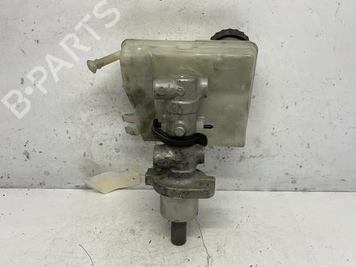 Used Brake master cylinder PEUGEOT 206 Hatchback (2A/C) 1.4 i (75 hp) 20376276