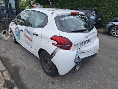 Radio PEUGEOT 208 I (CA_, CC_) 1.6 HDi / BlueHDi 75 | BP22357225E6 