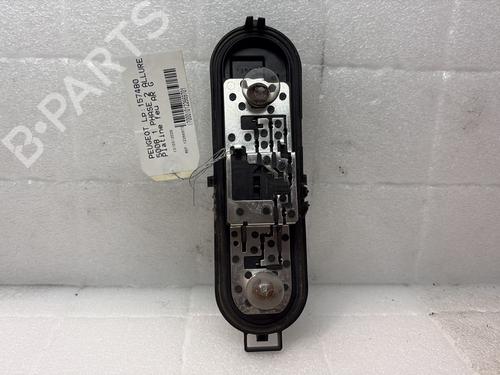 Used Lamp holder Lamp holder PEUGEOT 5008 (0U_, 0E_) 1.6 BlueHDi 120 (120 hp) 33308715 33308715