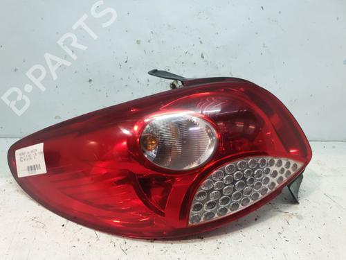 Farolim esquerdo PEUGEOT 206+ (2L_, 2M_) 1.4 HDi eco 70 (68 hp) 20377874