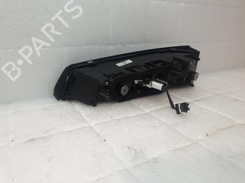 Used Left tailgate light Left tailgate light PEUGEOT 308 SW III (FC_, FJ_, FR_, F4_, FN_) PureTech 130 (FRHNSL, FRHNST) (131 hp) 32179925 32179925