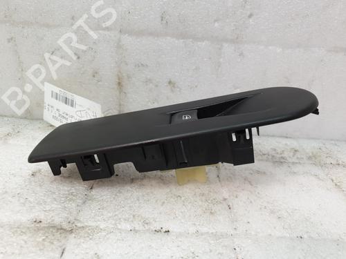 Right front window switch RENAULT CAPTUR I (J5_, H5_) 1.5 dCi 90 (J5N4, J5M5, J5MW, J5M6, J5AL, J5AJ) | BP26038134I26 - Image 3