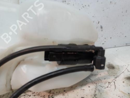 Windscreen washer tank PEUGEOT 2008 I (CU_) 1.2 THP 110 / PureTech 110 | BP20384567C113