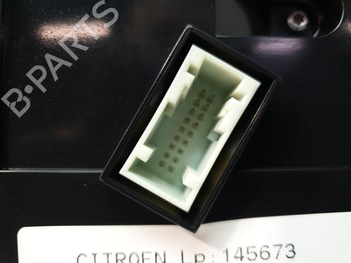 Used Instrument cluster Instrument cluster CITROËN C3 III (SX) 1.2 THP 110 (SXHNPS, SXHNZT, SXHNZ6) (110 hp) 21096070 21096070