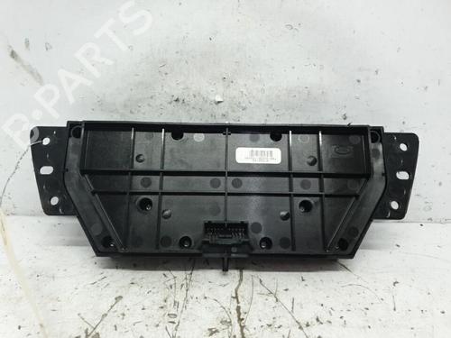 Used Climate control Climate control 20376212 20376212