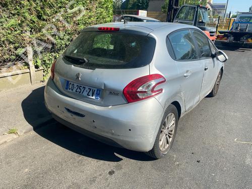 Used Parts PEUGEOT 208 I (CA_, CC_) 1.4 HDi 4852931