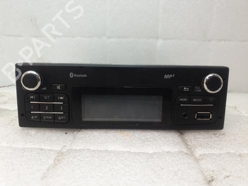Used Radio MERCEDES-BENZ CITAN Box Body/MPV (W415) 109 CDI (415.601, 415.603, 415.605) (90 hp) 23781568