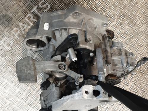 Gearbox VW GOLF VI (5K1) 2.0 TDI | BP20381664M3 