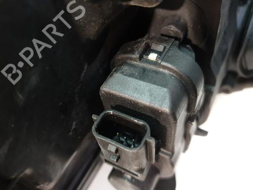 Right headlight TOYOTA AURIS Estate (_E18_) 1.8 Hybrid (ZWE186_, ZWE186R, ZWE186H) | BP30193313C29 