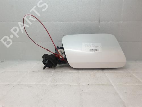 fuel-flap-audi-q2-gab-gag-2016-32179908 main image