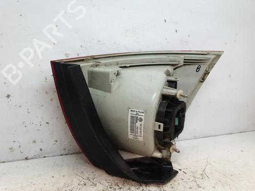 Used Right taillight Right taillight VW GOLF V (1K1) 1.9 TDI (105 hp) 20384539 20384539