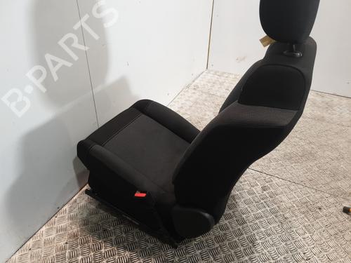 Right front seat CITROËN C3 III (SX) 1.5 BlueHDi 100 (SXYHYP, SXYHTU) | BP23966766C16 - Image 5