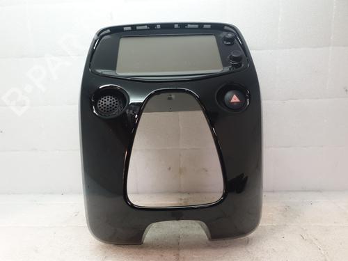 Bilradio PEUGEOT 108 1.2 (82 hp) 24924850
