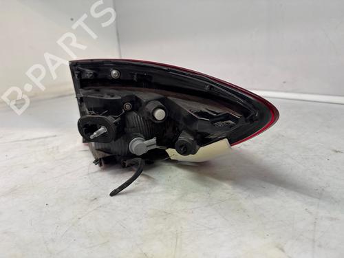 left-taillight-renault-clio-v-b7_-2019-40117556 main image