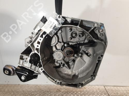 Used Gearbox RENAULT CLIO V (B7_) 1.0 TCe 90 (B7MT) (91 hp) 26555047