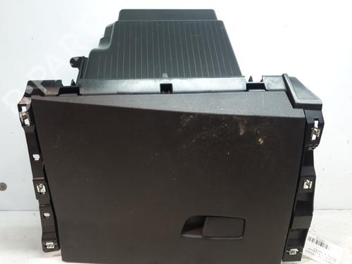 Used Glove box RENAULT CLIO V (B7_) 1.0 TCe 90 (B7MT) (91 hp) 20725140